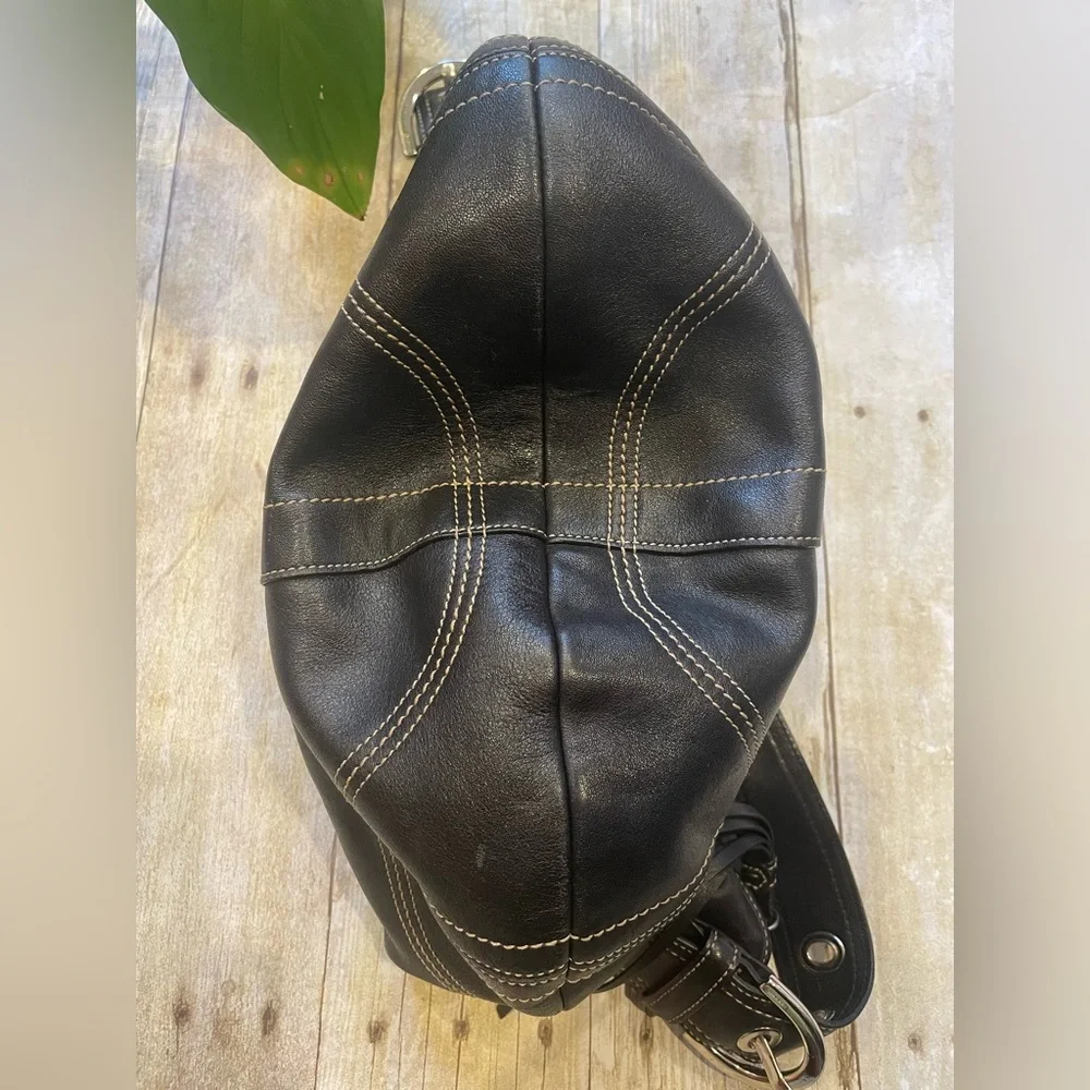 COACH Black Leather Shoulder Bag - Picture 2 of 14